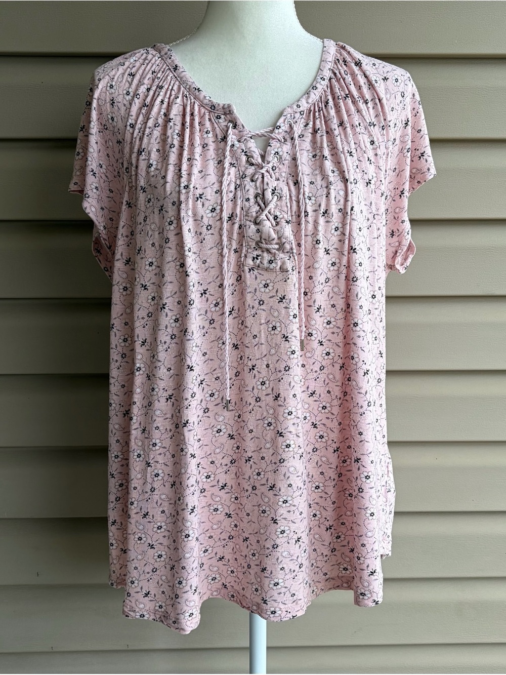 •Chaps• Pale Pink Floral Lace-Up Peasant Top - Size 1X
